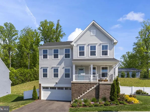 2944 Heritage Dr, Chesapeake Beach, MD 20732