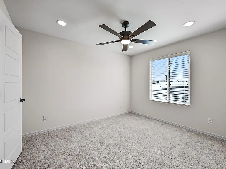 8961 W San Juan Ave — Photo 27