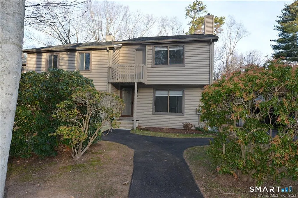 3 bed, 2.5 bath, 1686 sqft, $2,990 — Photo 1