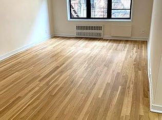 4439 Broadway #4D, New York, NY 10040