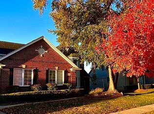 18348 Ranier Dr, Macomb, MI 48042