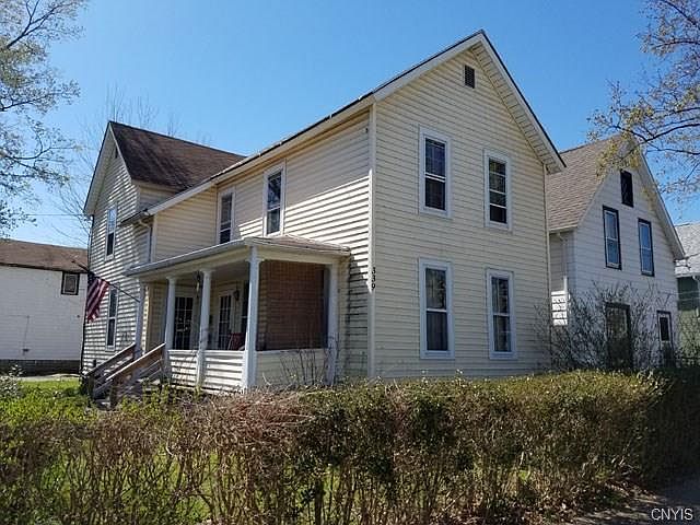 2nd image of 339 Schenck St