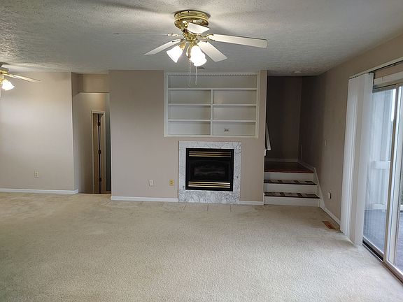 3rd image of 1445 Blennerhassett Hts