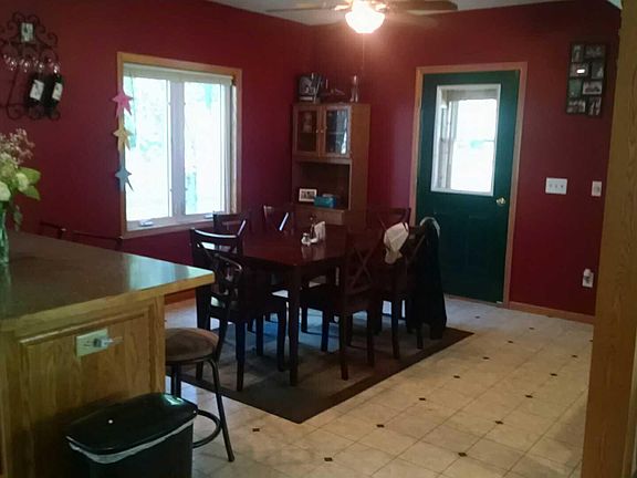 nice dining room