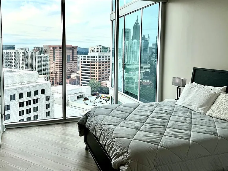 1080 Peachtree St NE #2110 — Photo 40