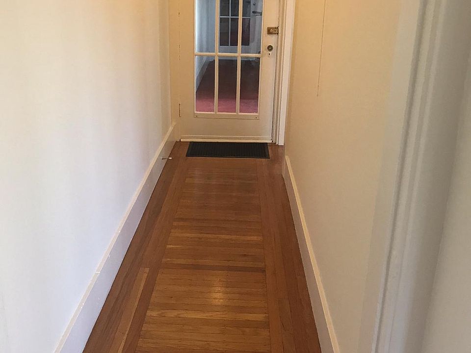 entry way hallway