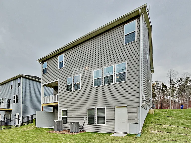 17322 Alydar Commons Ln — Photo 32