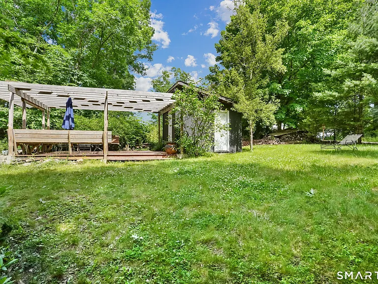 2 High Trail Rd — Photo 15