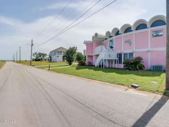 101 Hayden Ave, Pass Christian, MS 39571