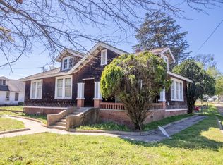 28 Johnson Ave, Manchester, GA 31816