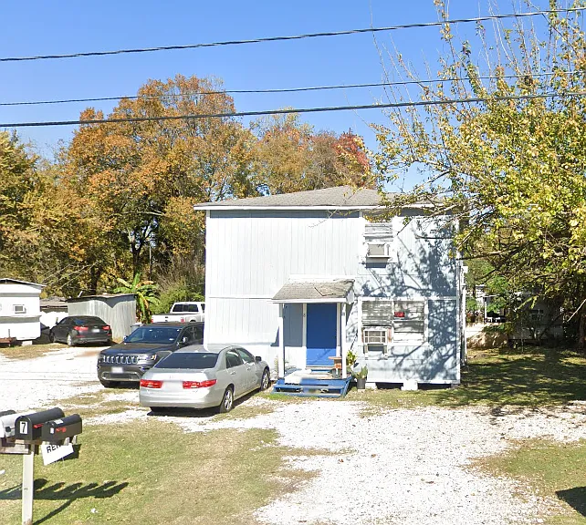 1917 Kowis St — Photo 6