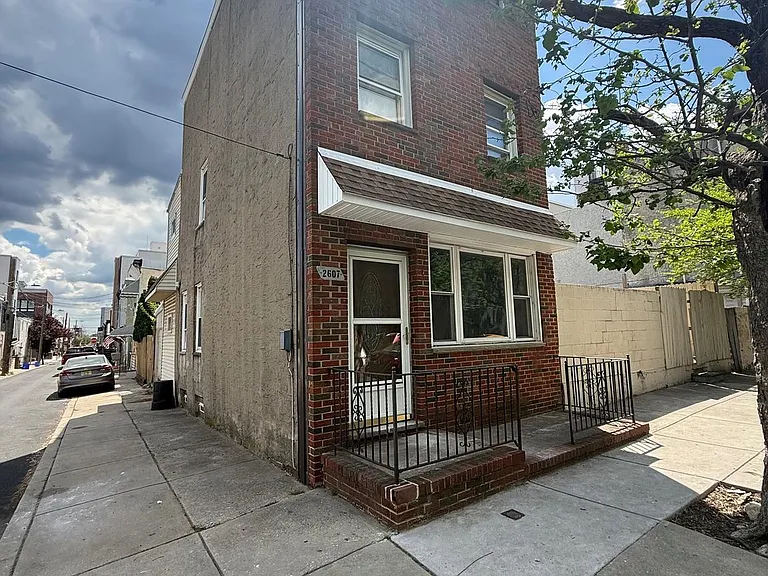 2605-07 Sepviva St — Photo 2