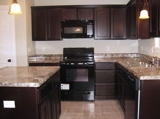 831 Bonnie Scotland Dr, Prairie Grove, AR 72753