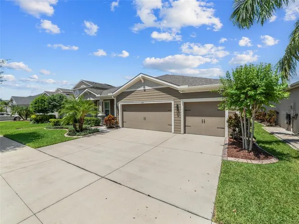 1010 Better Days Pl, Valrico, FL 33594