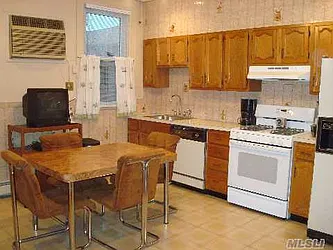 62-81 60th Street  image 1 of 10