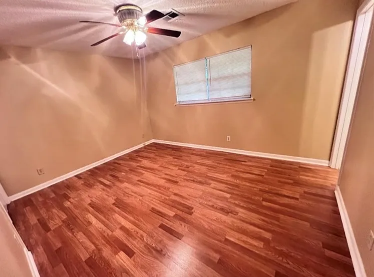 429 Fieldbrook Dr — Photo 6