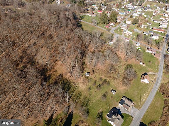 3rd image of 0 Union St
