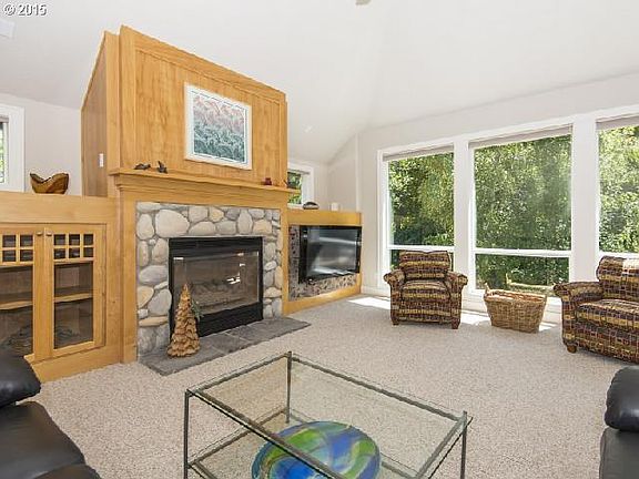 3rd image of 13434 SW Ascension Dr