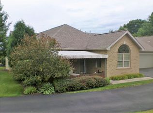126 Steeplechase Cir, Gibsonia, PA 15044