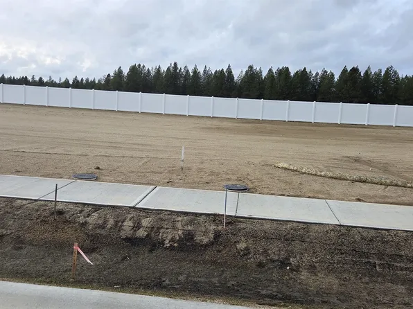 1433 N High Desert Dr, Deer Park, WA 99006