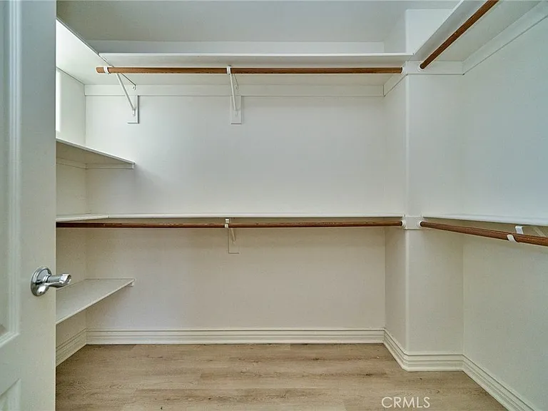 2108 Santa Fe Ave — Photo 16