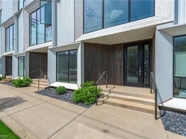 1320 W 58th St, Cleveland, OH 44102