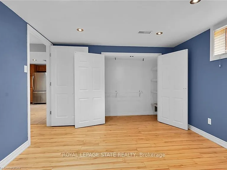 221 Gray Rd #B — Photo 17
