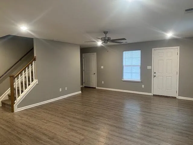 8004 Driftwood Loop — Photo 9