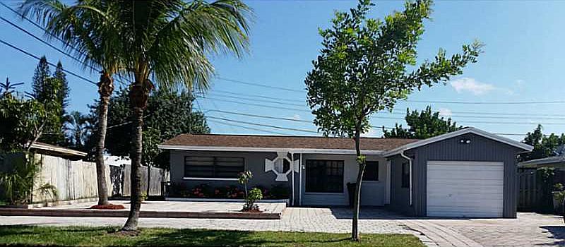 1st image of 140 NW 21st St