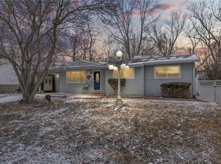 2014 Dawson Dr, Saint Charles, MO 63301