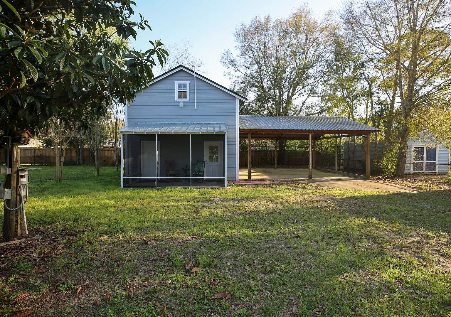 Quaint Secluded Studio in Pensacola — Photo 3