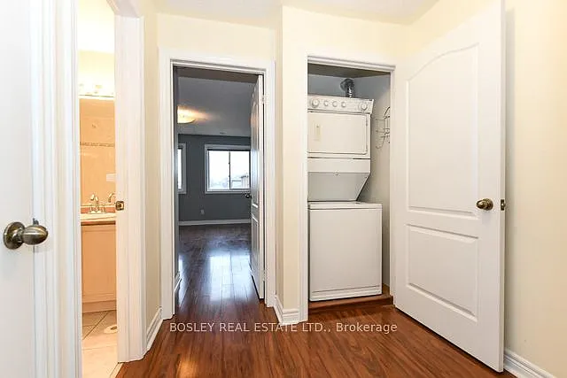 226 Wiltshire Ave — Photo 17