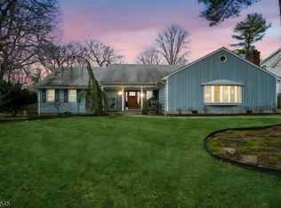 10 Edwards Pl, Millburn Twp., NJ 07078