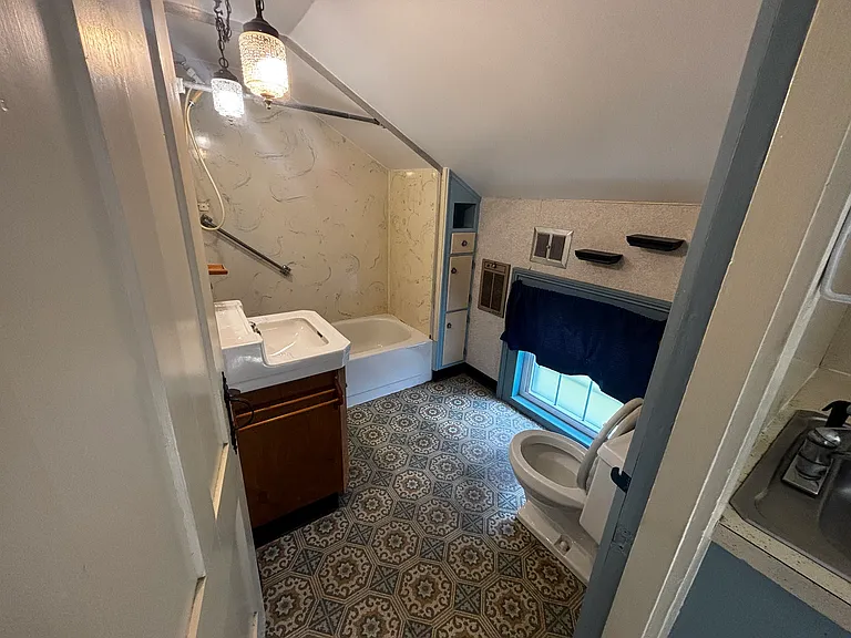 5 Maple St #2 — Photo 13