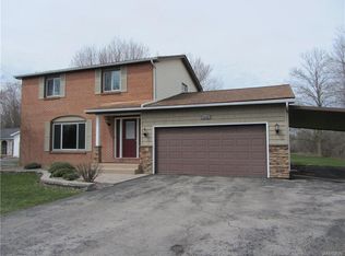6160 Campbell Blvd, Lockport, NY