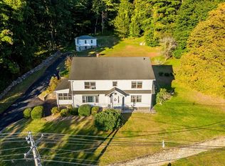 16 Main St, Sturbridge, MA 01566