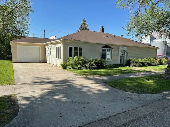 18 10th St N, Wheaton, MN 56296
