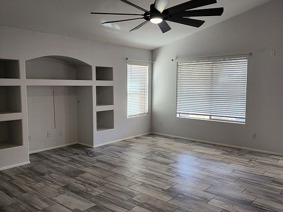 Great room with 72 inch fan