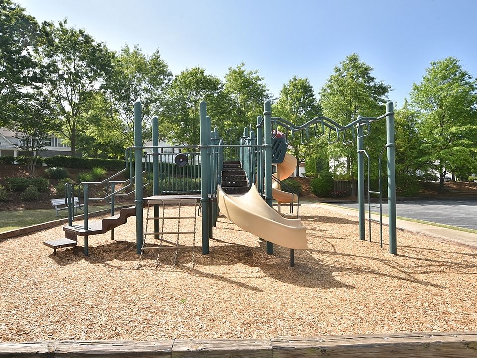 2nd image of 12845 Morningpark Cir