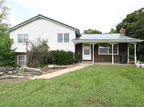 22320 M Hwy, Weston, MO 64098