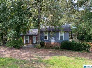 303 Dale Dr, Alabaster, AL 35007