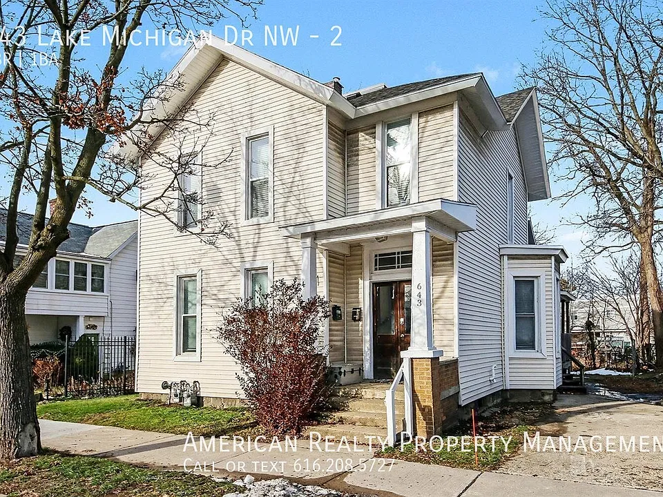 643 Lake Michigan Dr NW #2