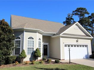 8812 Providence Ridge Ct, North Chesterfield, VA 23236