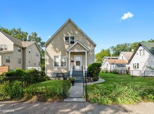 1707 Emerson St, Evanston, IL 60201