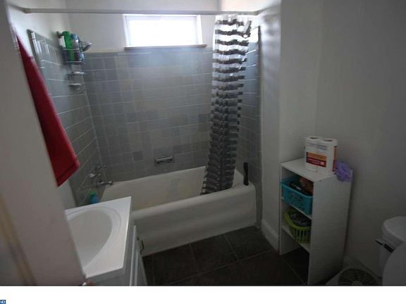 5th image of 100 N Broom St