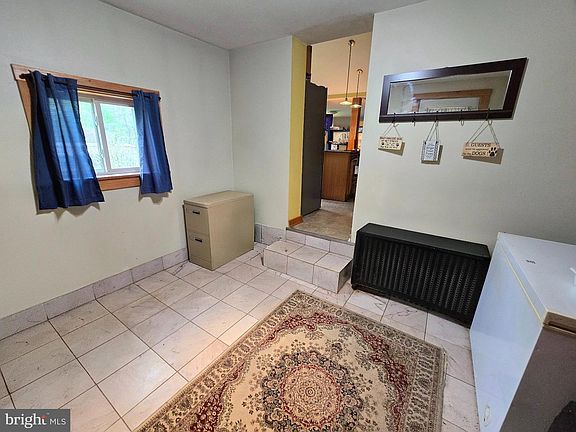 2nd image of 692 Cassell Rd