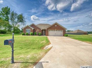 26021 Meadow Ridge Ln, Athens, AL 35613