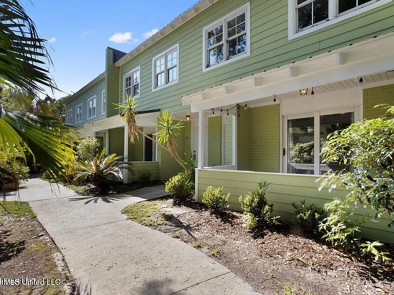 808 Desoto St #7 — Photo 1
