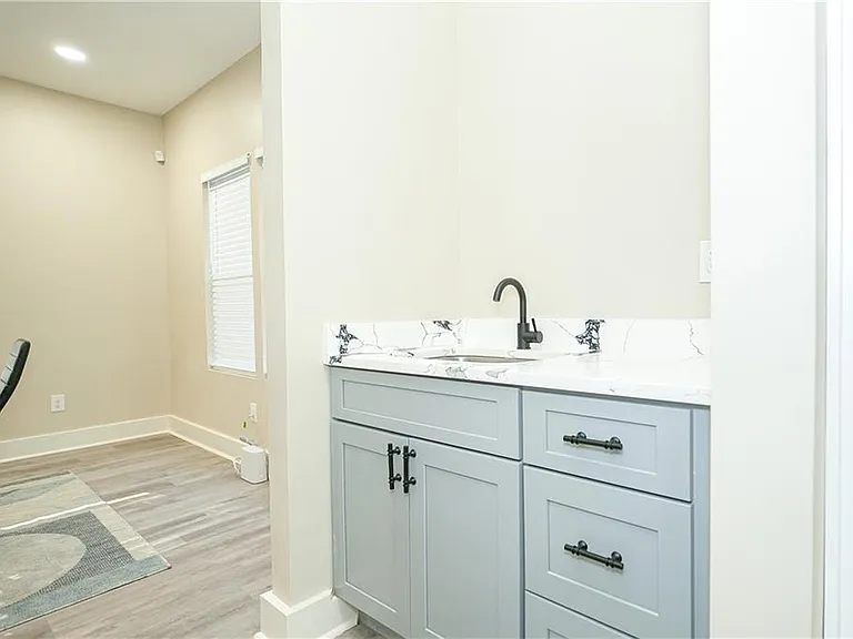 1452 Lockwood Dr SW — Photo 17