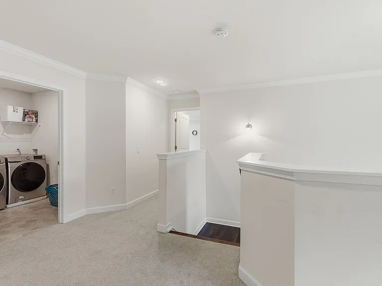 1101 Knobcrest Ct — Photo 20